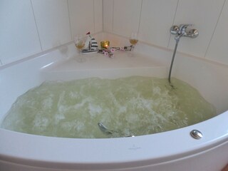 Whirlpool im Badezimmer