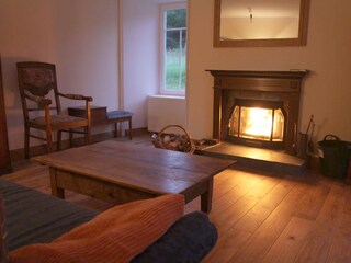 "Open" Fire in the Livingroom with solid Oak floor