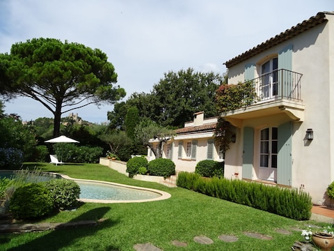 Villa mit Pool