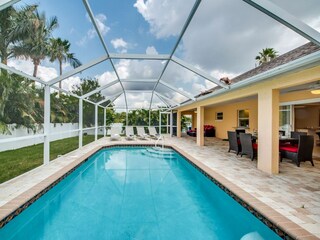 Heated pool