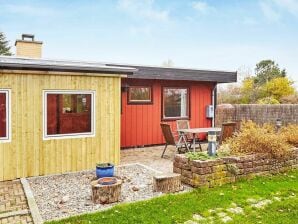 Holiday house 6 person holiday home in Store Fuglede - Bjerge Beach - image1