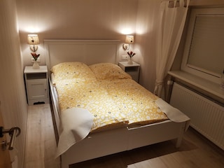 Schlafzimmer 2