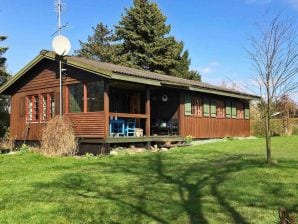 4 Personen Ferienhaus in Bogø By - Bogø - image1