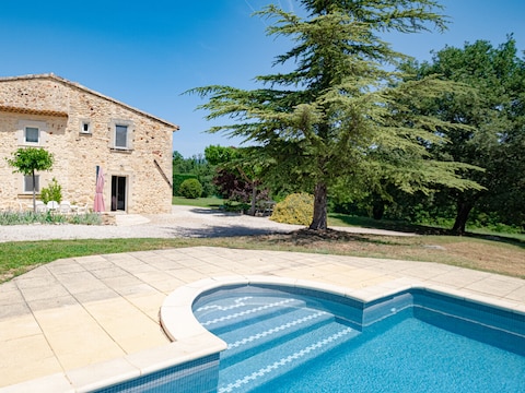 Holiday house Charming vacation home with pool in beautiful Luberon - 723 ROU
