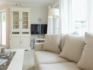 Sitzecke mit Blick zum TV