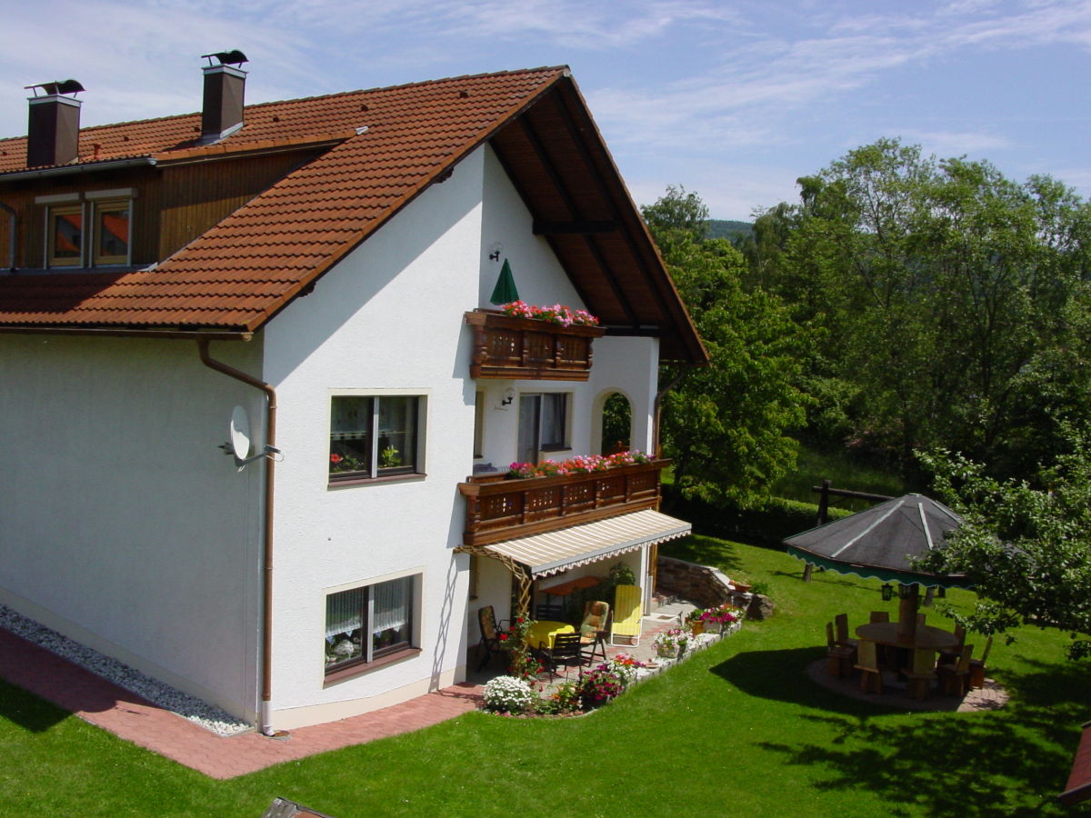 Ferienwohnung Haus Christa mit Balkon