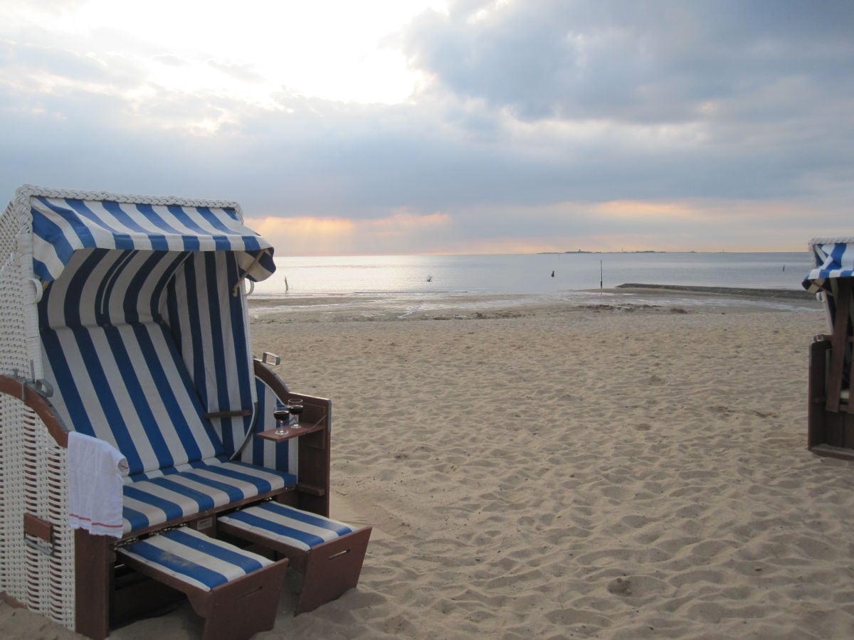 Strandkorb am Strand