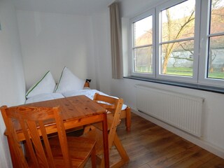 2. Schlafzimmer