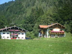 Holiday apartment Geigelstein on the Bergerhof - Aschau im Chiemgau - image1