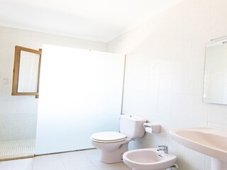 Badezimmer mit  Dusche