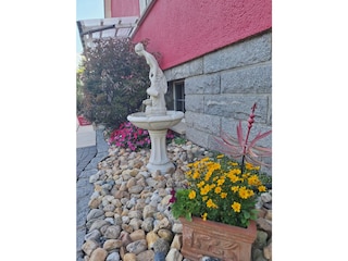 Gartenbrunnen