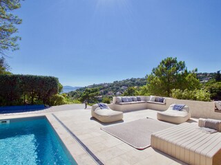 Ein weiterer Blick auf die lounging area