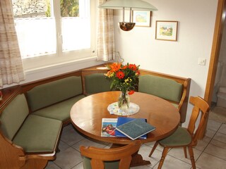 Appartement Goldswil Salon 10
