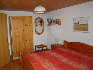 Appartement Goldswil Slaapkamer 11