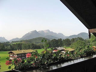 Gemütlicher Balkon für Sie alleine mit Ausblick!