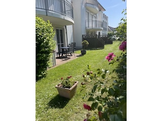 zweite Terrasse mir Nachmittags- und Abendsonne