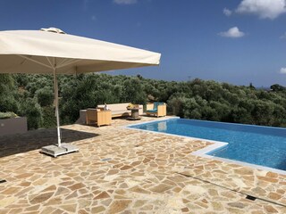 Villa Kamaria Buitenaudio-opname 2