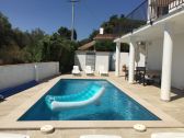 Private pool 8m x 4m (salt water)