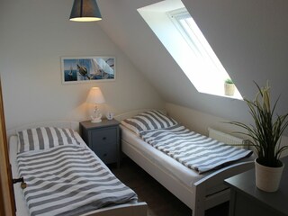 Schlafzimmer mit Einzelbetten