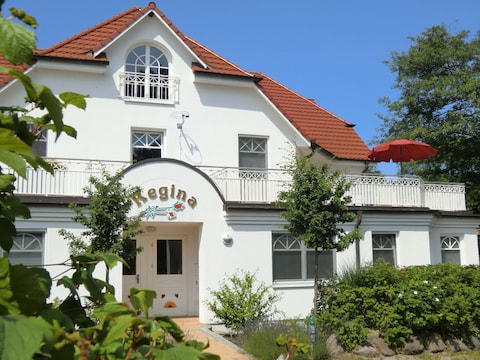 Ferienwohnung FW 2 Haus Regina