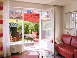zur Terrasse