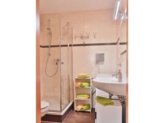 Duschbad mit Münzwaschmaschine