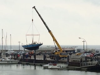 Es ist immer was los im Hafen