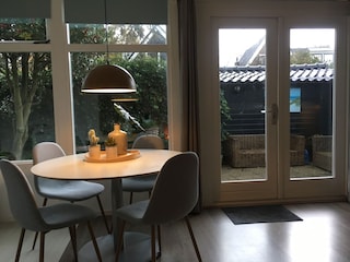 Ganz private Garten rundum Wohnung