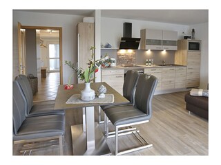 modern gestalteter Essbereich