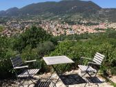 Terrasse mit Blick auf Nyons