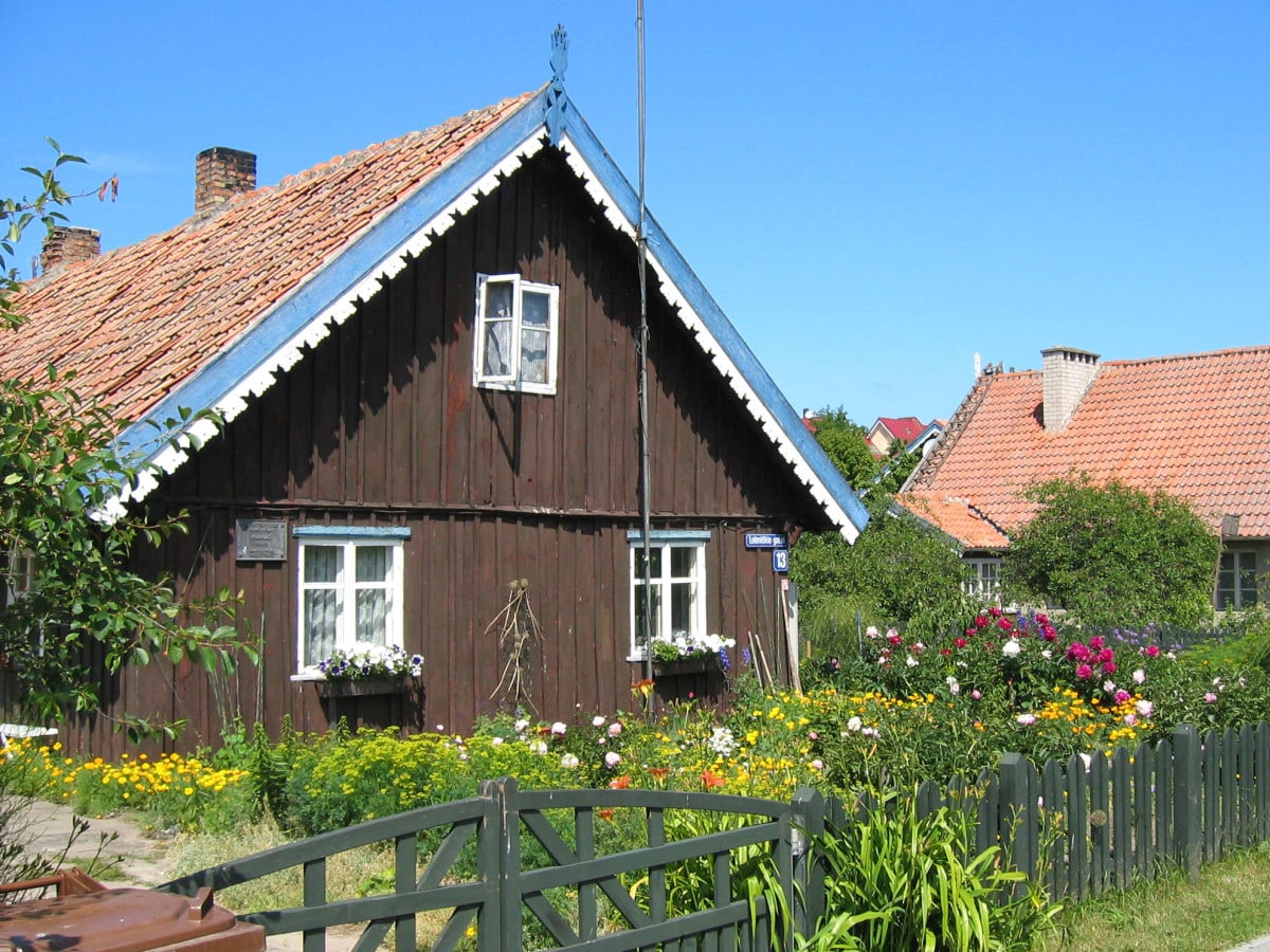 Wunderschöne Blumen- und Gemüsegärten