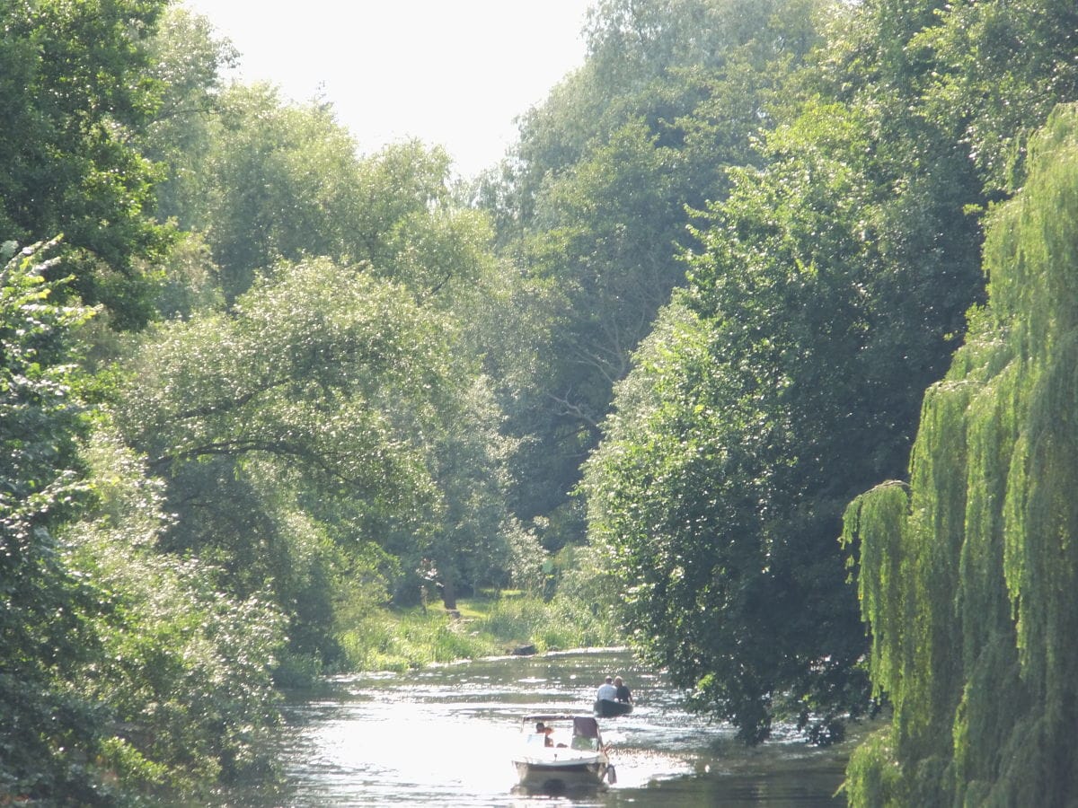 Boot fahren auf der Spree