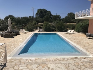 Villa Kamaria Outdoor Recording 6