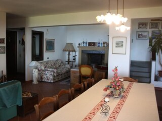 Villa Santa Lucia del Mela Caratteristiche 13