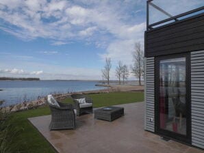 Strandvakantiehuis direct aan het Veluwemeer