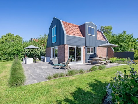 Casa per le vacanze Achter de Rugediek