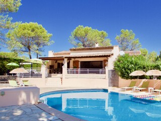 Villa Cigales with private pool