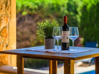 Tisch auf der Terrasse