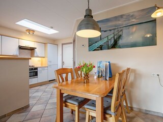 Bungalow Den Burg Features 9