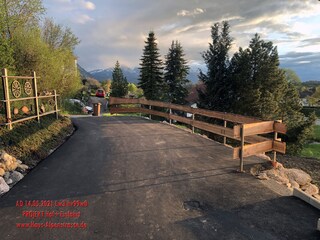 Einfahrt zum Leitenweg 3
