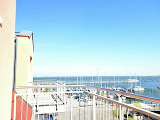 Apartment Barth Outdoor Recording 4
