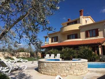 Villa for large family
