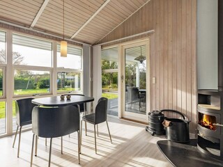 Holiday house Humble  10