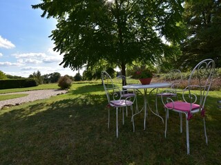Maison de vacances Morlac Enregistrement extérieur 11