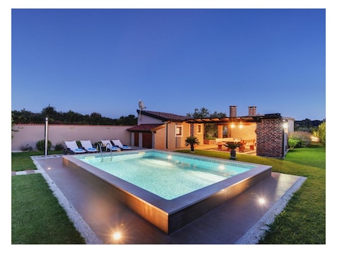 Villa Kazun