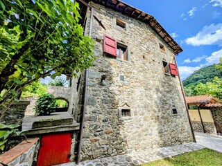 Ferienhaus Camporgiano Außenaufnahme 11