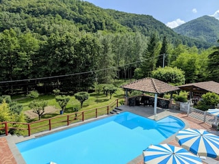 Holiday house Camporgiano Environment 31