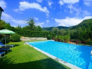 Holiday house for nature lovers with private pool - Camporgiano - image1