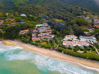 Die Bungalow-Anlage mit I Bungali 48 und I Bungali 12