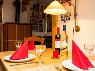 Blick vom Essplatz in Richtung Wohnzimmer